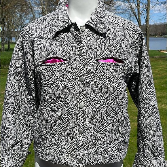 SilkLand bl & wh silk jacket M - Picture 1 of 8
